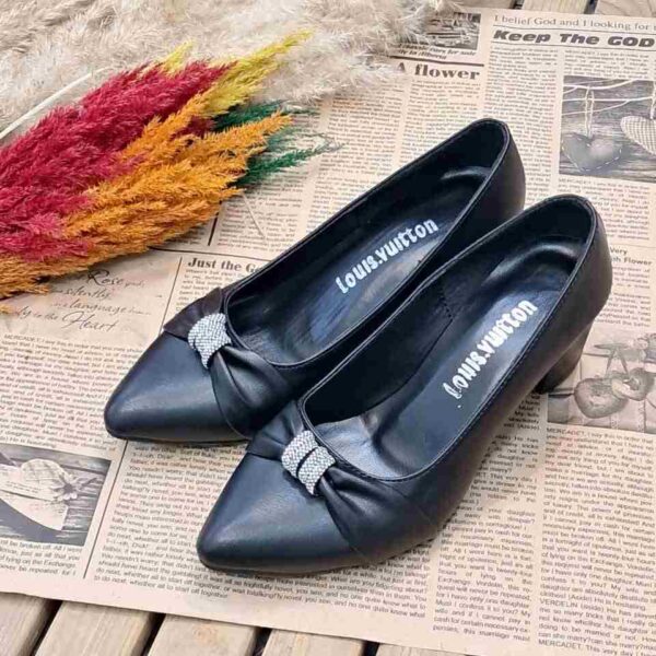 پاشنه دار وسط نگین